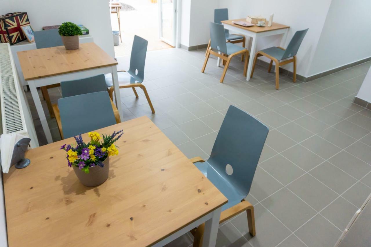 Servus Vendeghaz Lengyeltoti Buitenkant foto